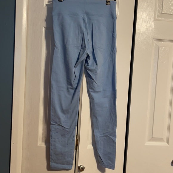 Victoria’s Secret PINK Yoga leggings in blue size small. NWOT - Picture 6 of 7